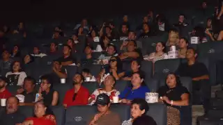 Cineastas emergentes yucatecos presentan sus cortometrajes por primera vez en una sala de cine 