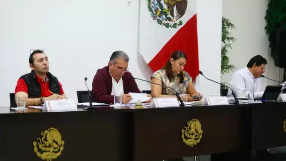 El diputado Roger Torres Peniche valoró que el Poder Ejecutivo cumplió con una obligación de cortesía legislativa El diputado Roger Torres Peniche valoró que el Poder Ejecutivo cumplió con una obligación de cortesía legislativa