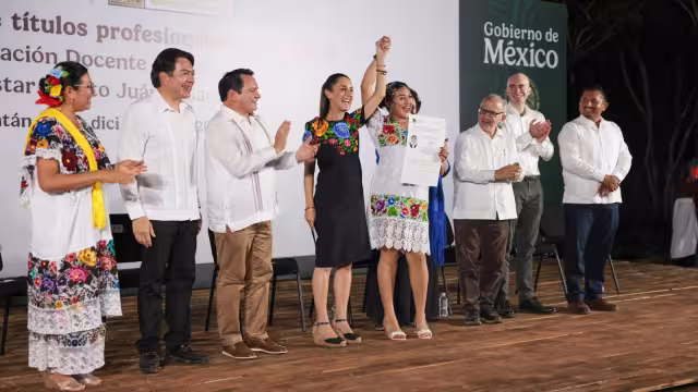 Los recién graduados podrán participar en el proceso para acceder a una plaza en el Sistema Educativo Nacional a través de la Usicamm.