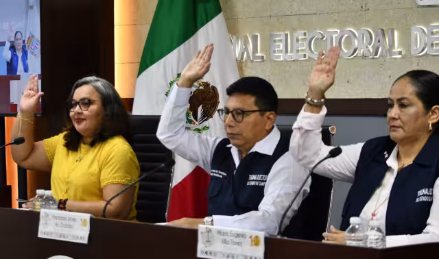 Hizo una amonestación por exhibir imágenes de menores sin consentimiento.