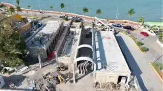 Avanza reconstrucción del Mercado de Artesanías en Carmen; comerciantes esperan abrir en julio