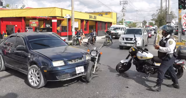 La imprudencia y falta de pericia al volante son dos factores que, combinados, siempre dejan heridos.