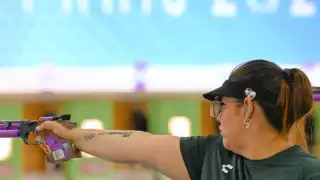 Alejandra Zavala se queda en el camino Olímpico en  pistola de aire 10m