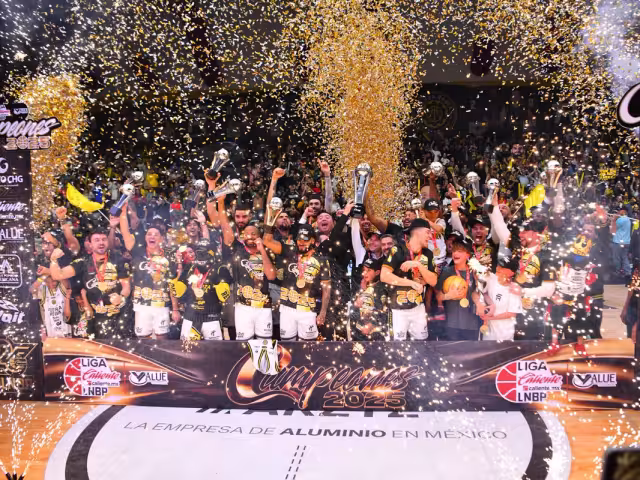 La celebración del campeonato conseguido este lunes