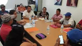   En Ciudad del Carmen, pescadores denuncian fraude en Conapesca por pérdida de permisos  