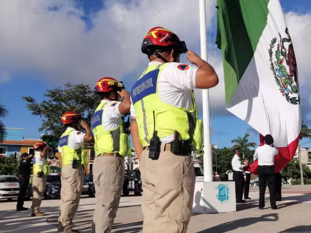 Día Nacional de Protección Civil: Conmemoran los terremotos de CDMX en Playa del Carmen