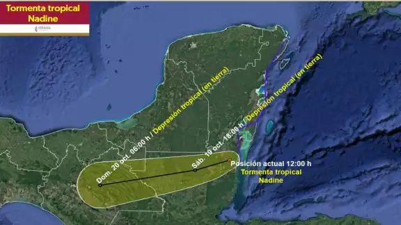 La Tormenta Tropical Nadine se localiza a 140 km al sur-suroeste de Chetumal