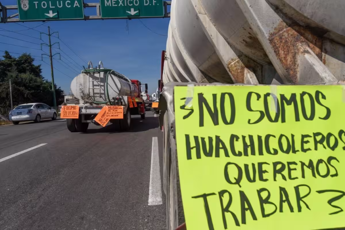 Huachicoleo de agua en Edomex: Detectan que precios de pipas se ...