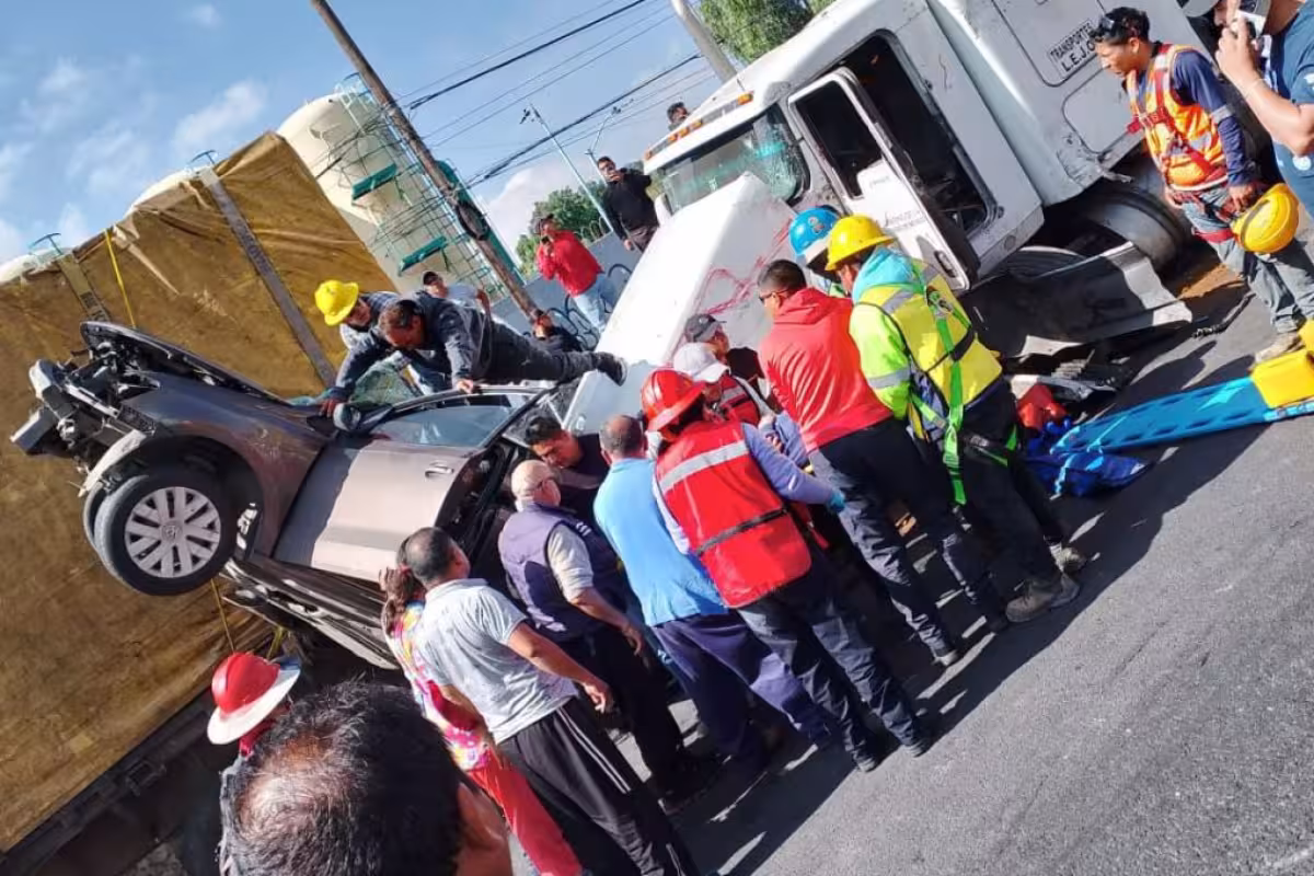 Choque múltiple en la México-Puebla: camión de basura sin frenos causa ...