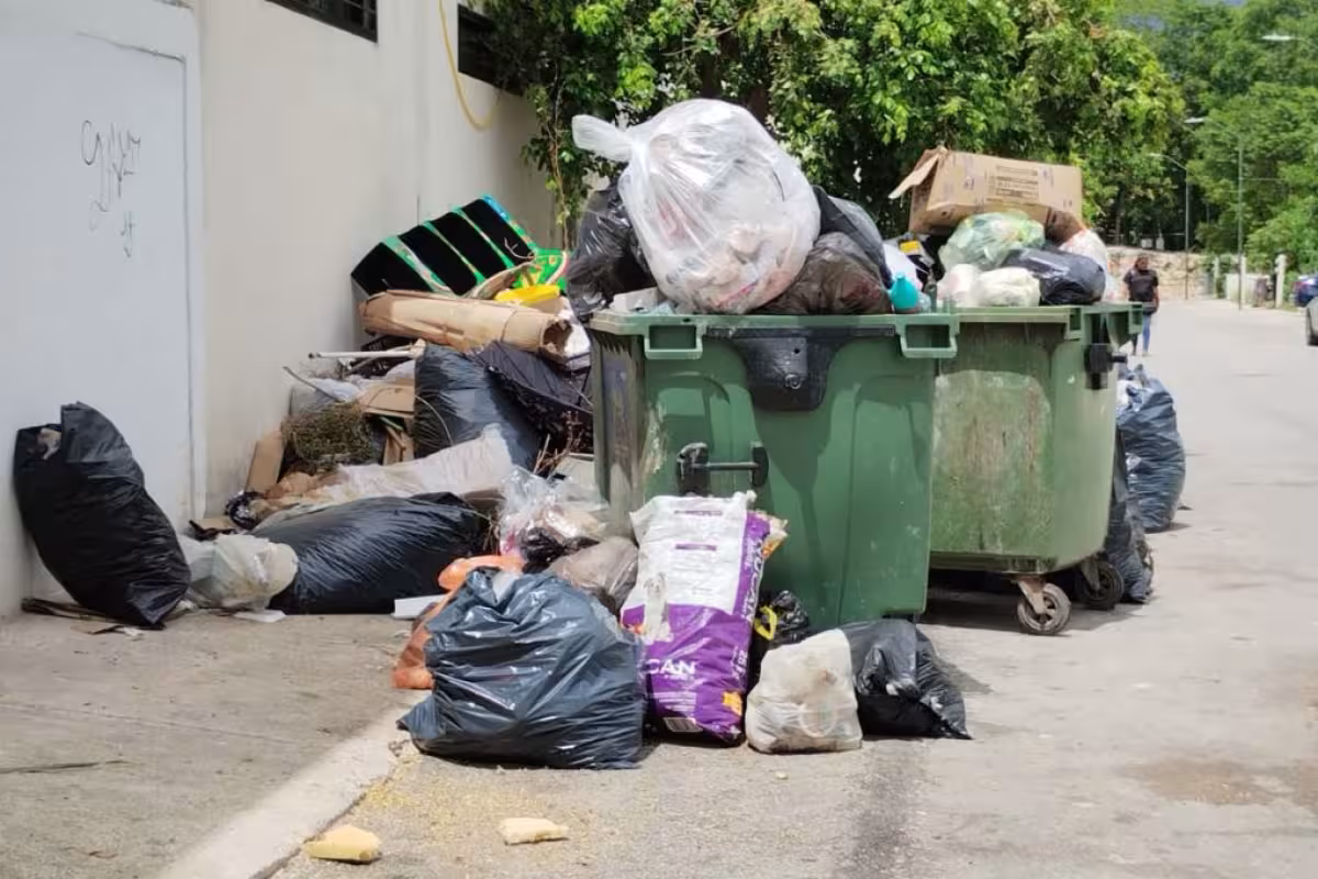 Vecinos denuncian falta de recolección de basura en Villas del Sol ...
