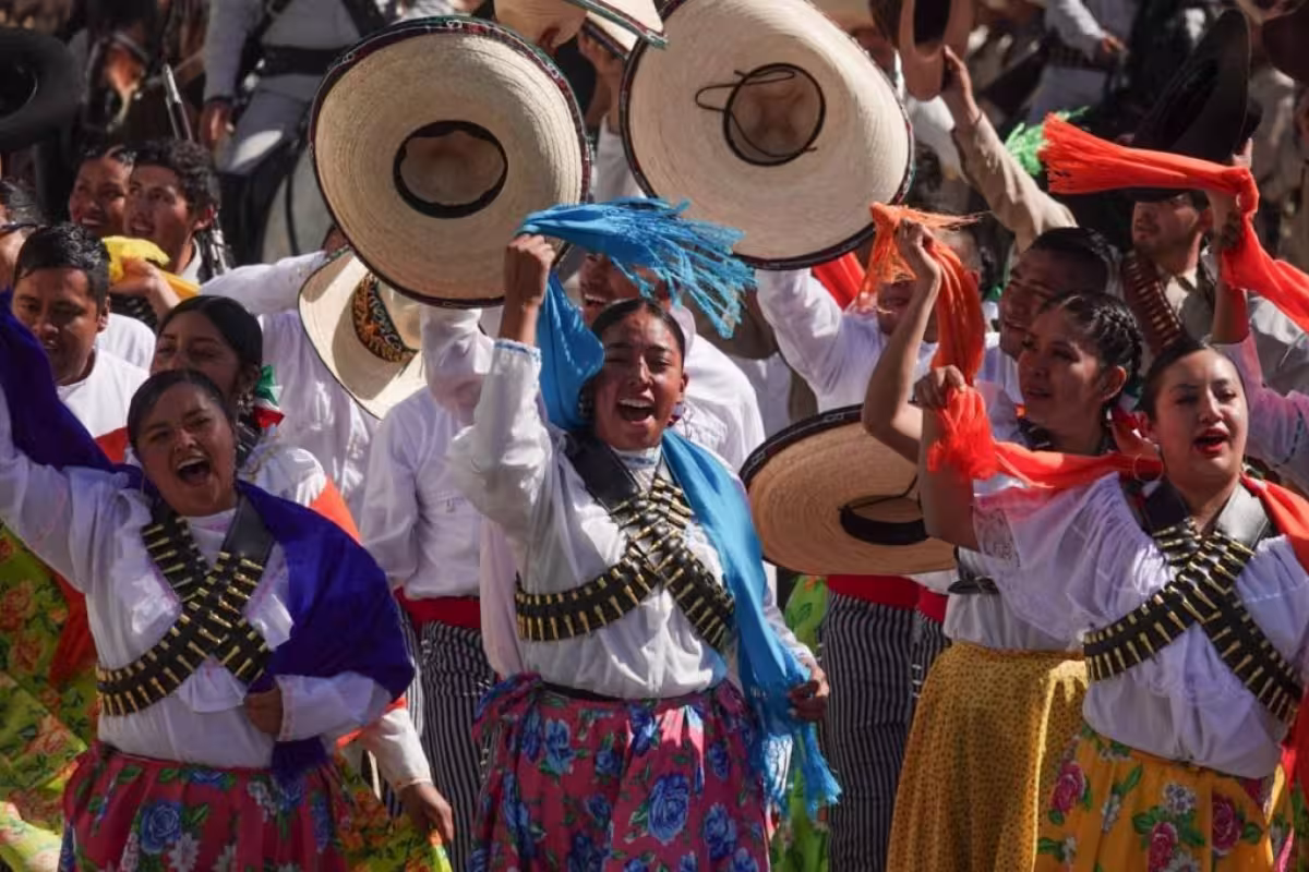 Desfile por el 114 Aniversario de la Revolución Méxicana en la CDMX: EN ...
