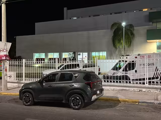 La víctima mortal recibió dos impactos de bala, falleciendo en el lugar