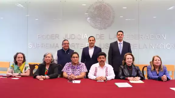Las Ministras y Ministros electos siguen trabajando para iniciar actividades el 1 de septiembre. Las Ministras y Ministros electos siguen trabajando para iniciar actividades el 1 de septiembre.