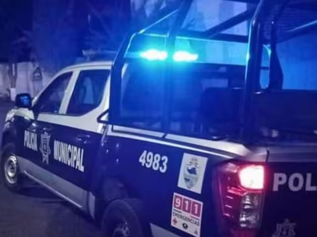 El responsable de agredir al otro hombre, se dio a fuga según vecinos de la zona
