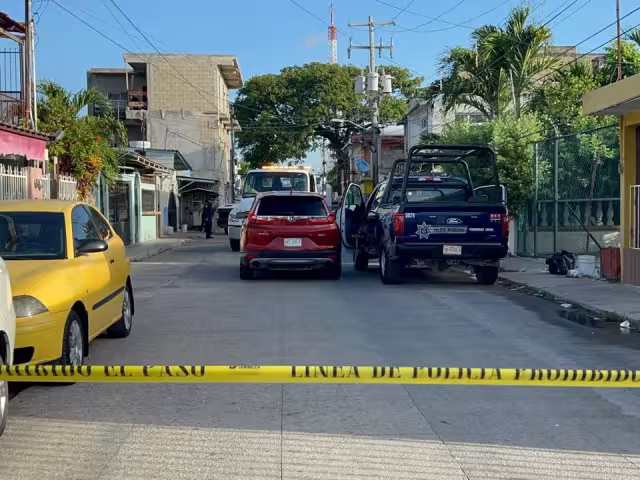 Autoridades afirmaron que el hombre murió de asfixia al ser estrangulado con un torniquete que fue hecho con un palo y alambres