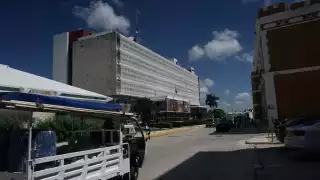 Suspenden actividades gubernamentales en Campeche por el huracán "Beryl"