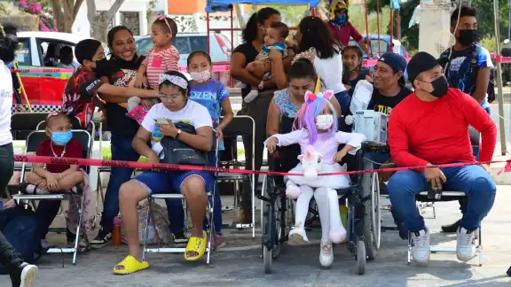 Anuncian ‘Reciclatrón 2025’ durante el ‘Sábado de Bando’ para apoyar a pacientes del CEO