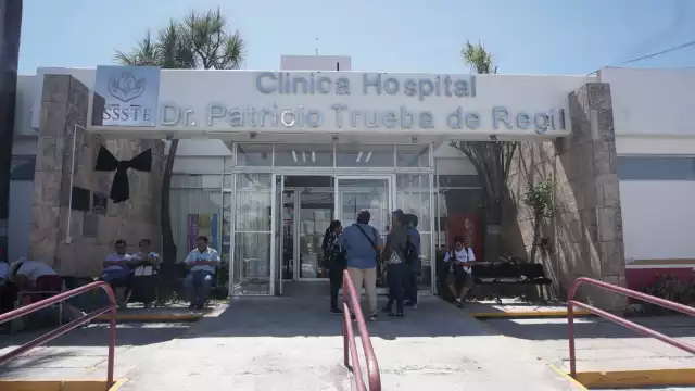Madre con fémur roto esperó casi un mes por cirugía en clínica del ISSSTE
