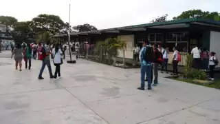 Gastos de fin de curso preocupa a  padres de familia de Sabancuy