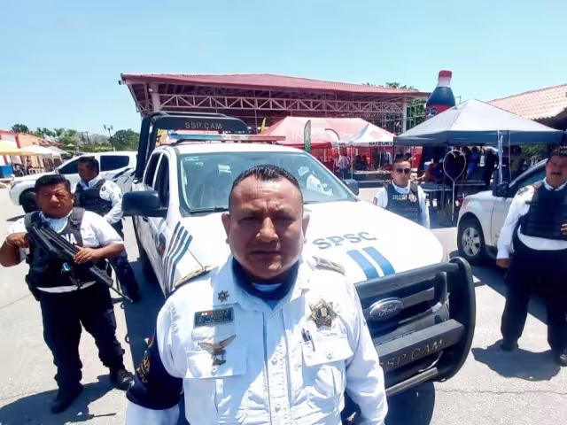 Policía Municipal y Estatal realizaron recorridos de vigilancia antes y durante el evento.