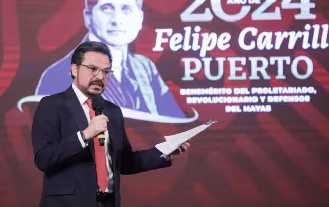 El funcionario federal destacó que se mejorará la infraestructura y equipamiento médico en 11 mil 947 Centros de Salud de 23 entidades