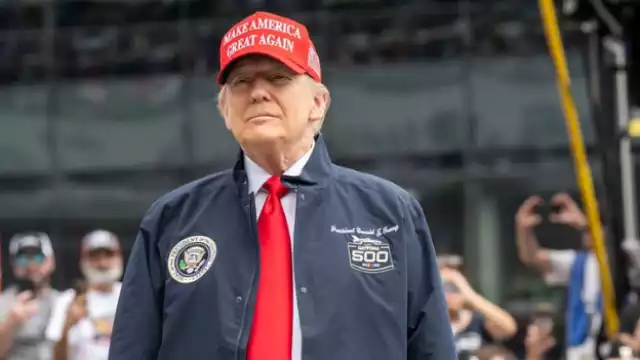 Trump busca revocar la ciudadanía por nacimiento en Estados Unidos