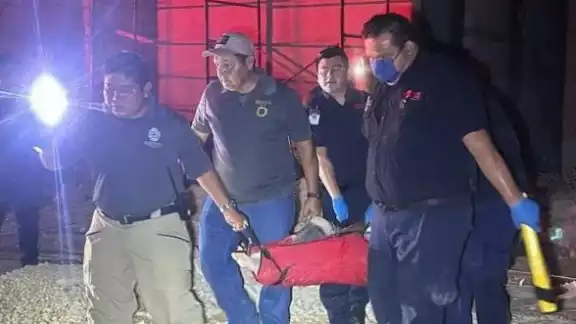 Al parecer subió junto a otros trabajadores