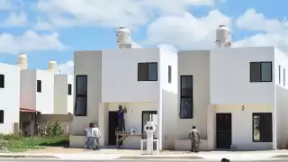 Concanaco exige respeto a la propiedad privada tras propuesta del Infonavit para regularizar viviendas invadidas