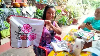 Acanceh cautiva a visitantes internacionales con su comida y artesanías tradicionales