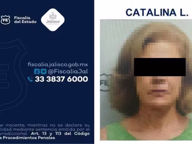 Mujer que arrastró a su perro por la calle es vinculada a proceso por presunto maltrato animal.
