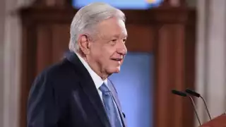 AMLO destaca fortalecimiento de acciones de búsqueda en campo de 43 normalistas de Ayotzinapa