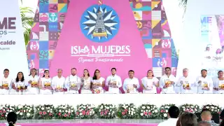 Atenea Gómez destaca logros de gobierno: calles, parques, luminarias y programas sociales