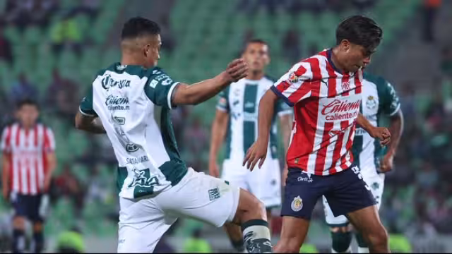 Sigue todas las acciones del partido desde el Akron