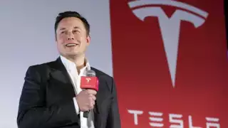 Elon Musk ofrecerá Starlink gratis por incendio en Los Ángeles  