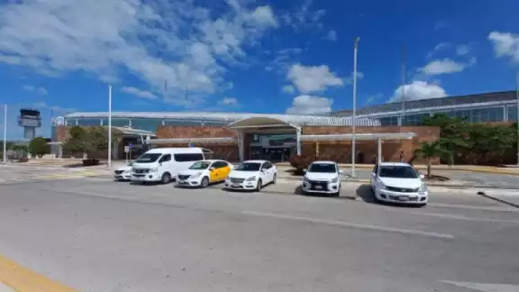 El Aeropuerto Internacional de Campeche “Ing. Alberto Acuña Ongay” es un atractivo para el turismo de convenciones, según el “Catálogo de Recintos de la Zona Maya” de Sectur.