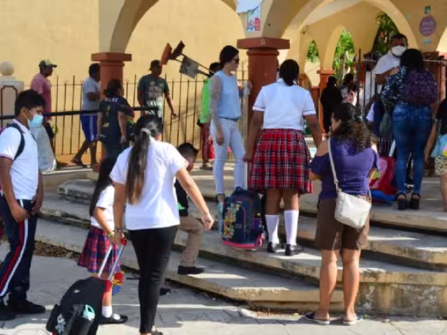 Recomiendan estar atentos a las actividades escolares