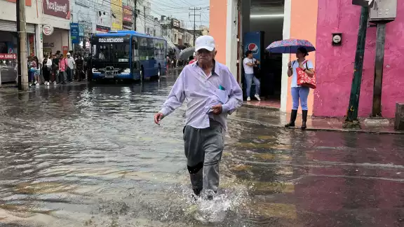 La reciente lluvia torrencial registrada el jueves pasado en Mérida evidenció la vulnerabilidad urbana La reciente lluvia torrencial registrada el jueves pasado en Mérida evidenció la vulnerabilidad urbana