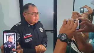 Los individuos se encontraban a bordo de un taxi, al aplicarles una revisión, se descubrió un arma corta