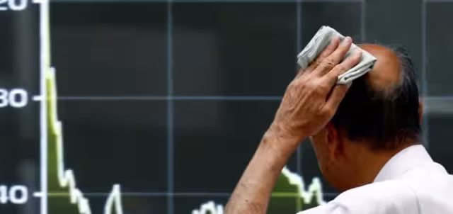 Redes reaccionan con memes al 'Lunes Negro' de la bolsa de valores