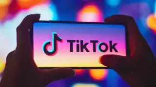 Trump indica que TikTok podría ser vendido; puede cesar operaciones en EU si no logra acuerdo
