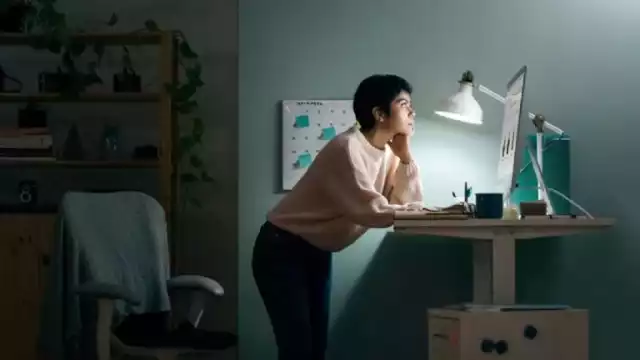 La 'Ley Silla' aplicará a varios trabajos donde los empleados pasen largas horas estando de pie