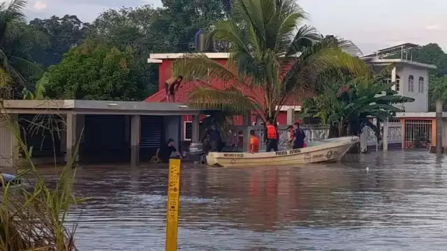 Se suspenden clases y actividades escolares en Veracruz por lluvias