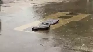 Reportan alcantarillas destapadas en calles de Chetumal