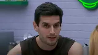 Adrián Marcelo fuera de LCDLF: Así reaccionaron los habitantes tras su salida