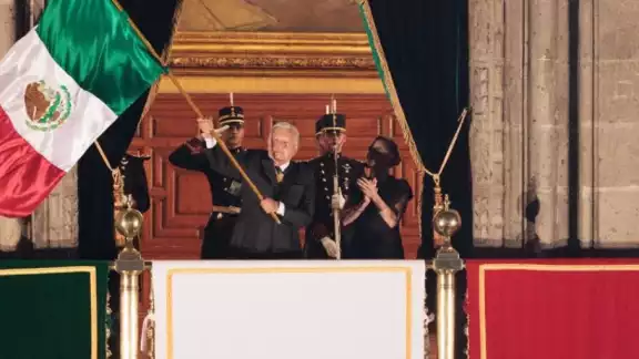¡Viva la Cuarta Transformación! fue una de las arengas del presidente López Obrador durante el Grito de Independencia