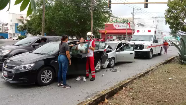 La presunta responsable del accidente no respetó su distancia