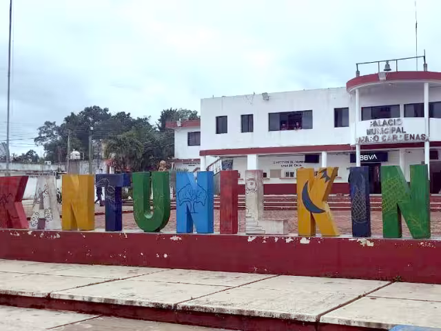 Conmemoran aniversario de Kantunilkín en medio de un estancamiento de 165 años