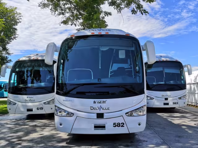 Uno de los castigos más recurrentes para quienes protestan, basado en las quejas de los afectados, consiste en mantenerlos sin vehículo durante meses