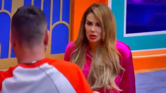 El momento serio pasó a las risas. El momento serio pasó a las risas.