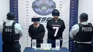 Jóvenes son detenidos por presunta posesión de narcóticos en Playa del Carmen